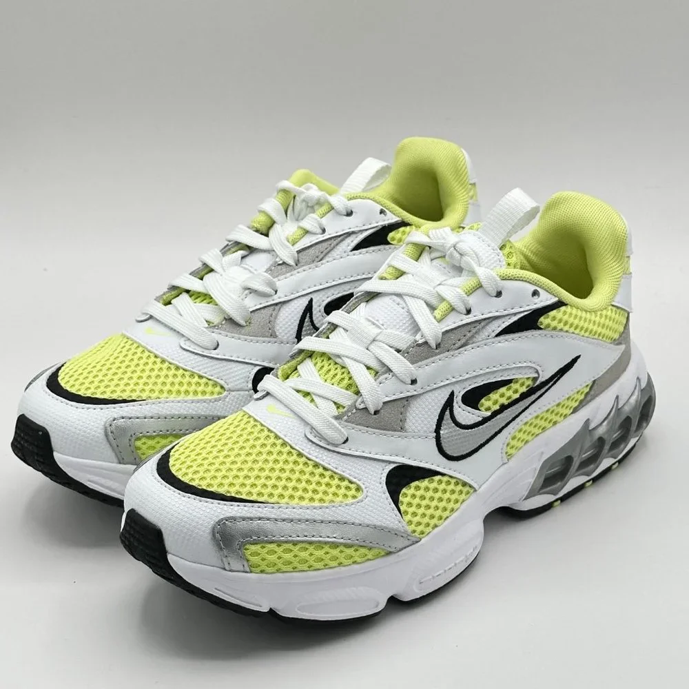 Women's Nike Zoom Air Fire White Light Lemon Twist CW3876-102 Sz 6.5 - Picture 2 of 11